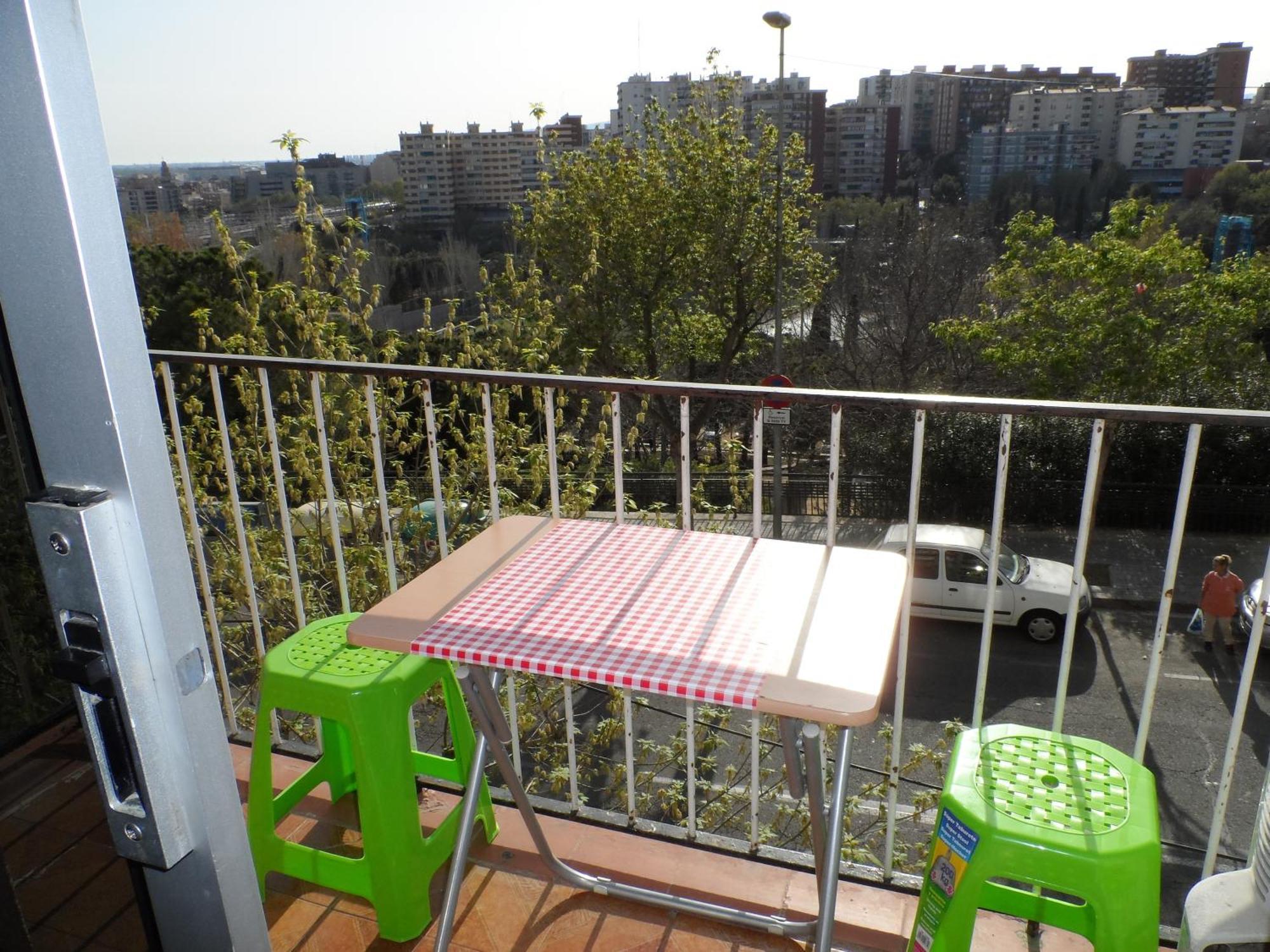 Cheap Booking Rooms L’Hospitalet de Llobregat Exterior foto